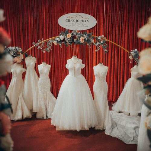 xr:d:DAF-rBxihDs:4,j:1763580010314635808,t:24030520